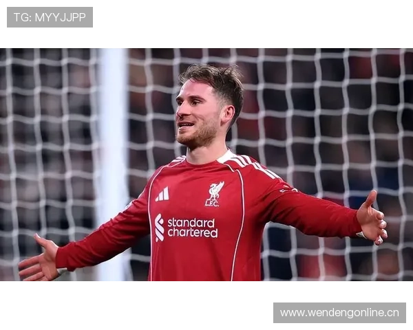 曼联豪掷2亿引援却未见成效,引援逻辑问题逐步反映在战绩与阵容适配上 曼联豪掷2亿引援却未见成效,引援逻辑问题逐步反映在战绩与阵容适配上