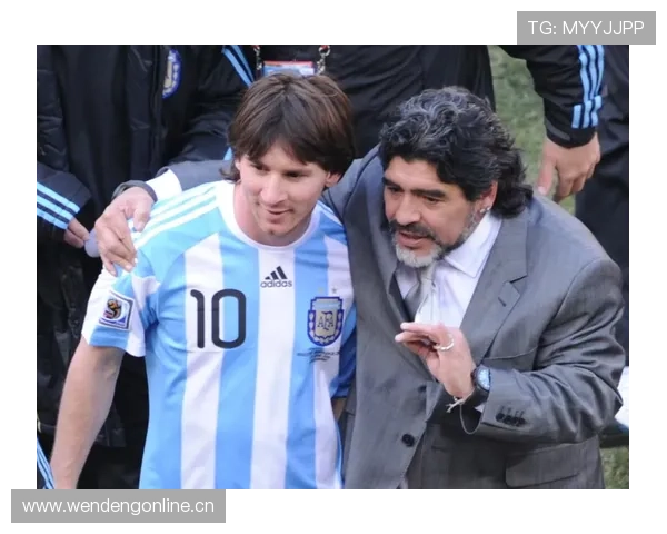 亚马尔与马拉多纳青年期爆发力及战术角色对比分析