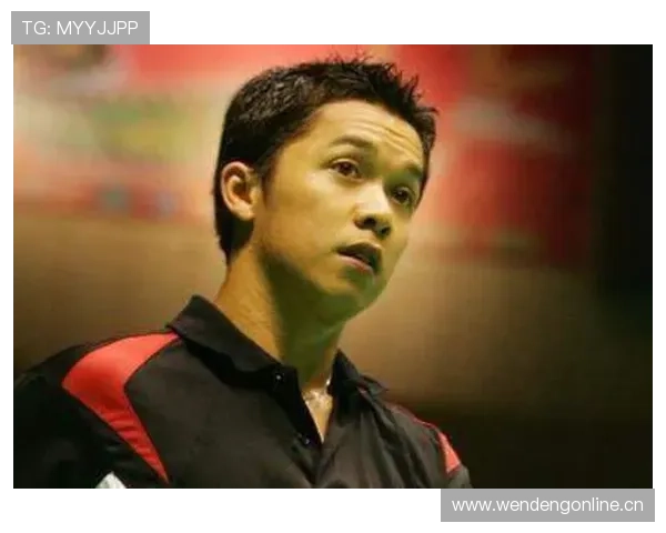 陶菲克这生活节奏也太反差了，上场像疯子，下场安静得像邻家大叔？